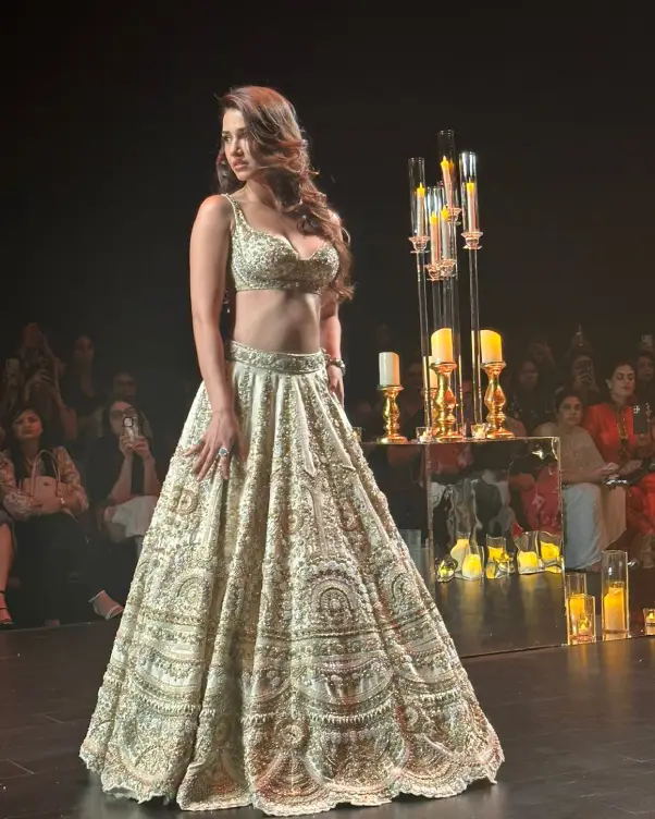 Hina Khan Scorches The Ramp in A Velvet Lehenga at Lakme Fashion Week 2021