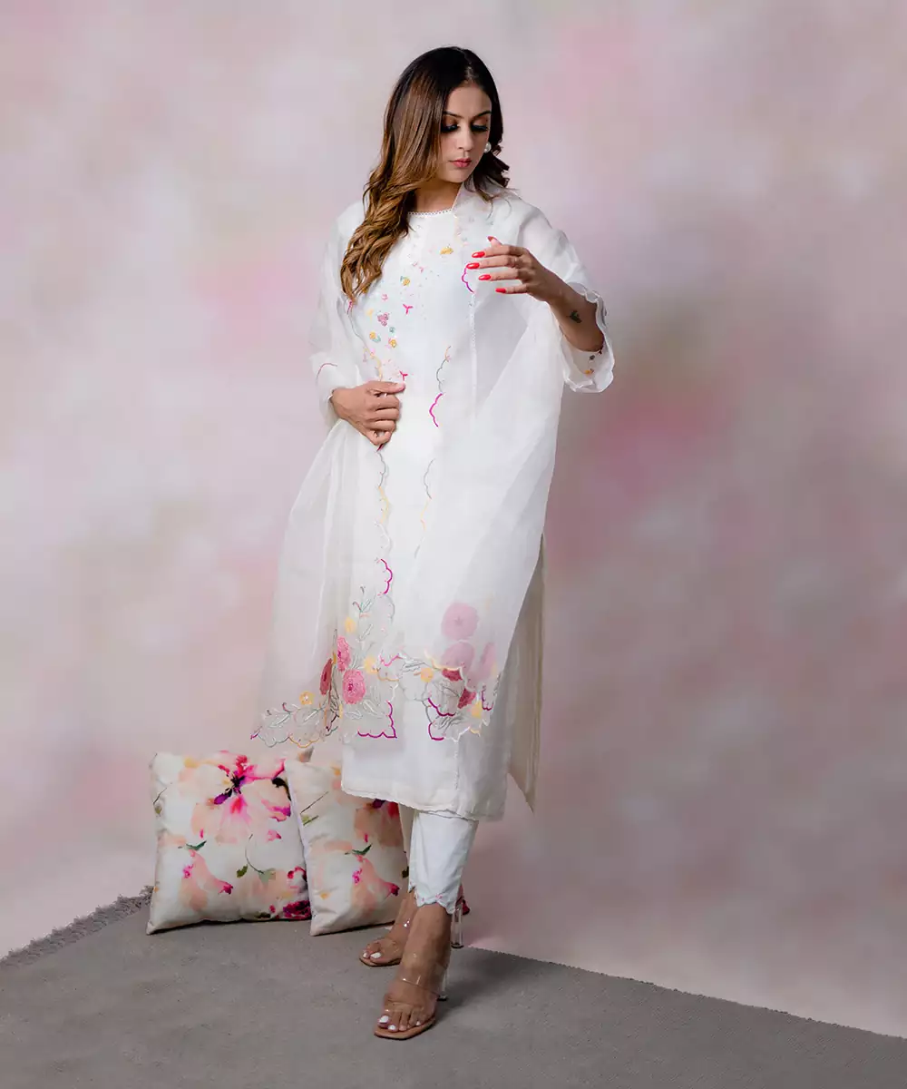 Designer White Dresses for Eid