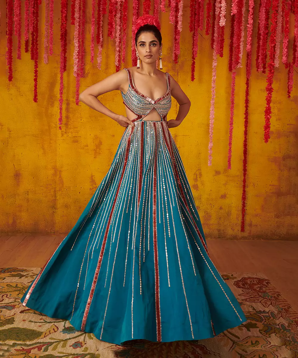 Top Bollywood Theme Party Dress Ideas