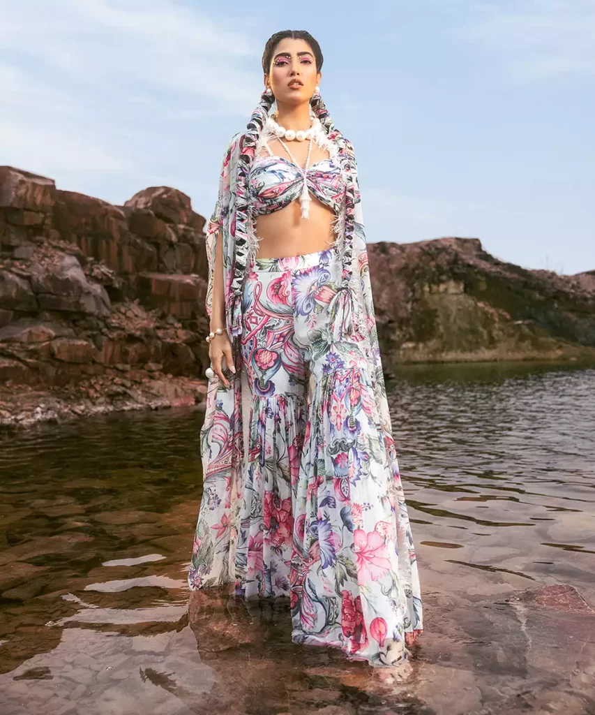 difference between sharara and gharara