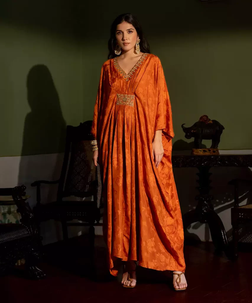 Anniversary Outfit Ideas Online