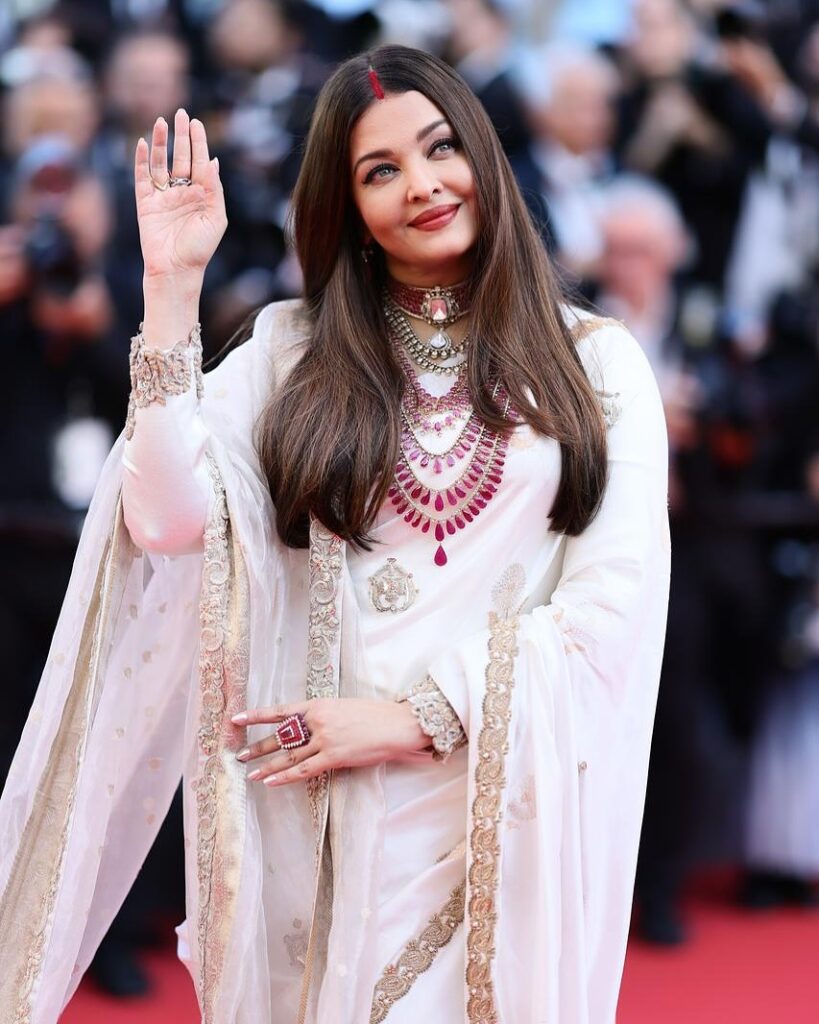 Aishwarya Rai Saree Look